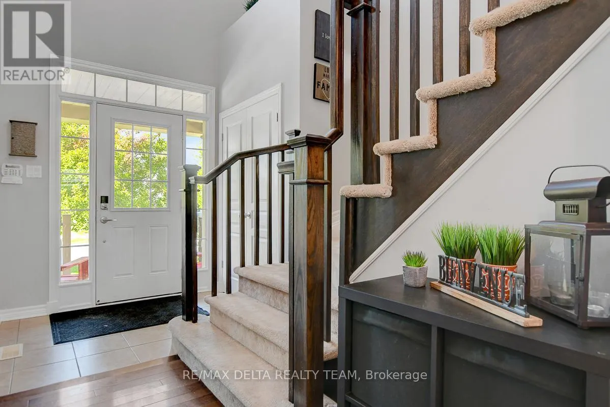 1916 MONTMERE AVENUE