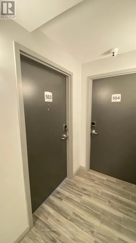 G-503 - 275 LARCH STREET