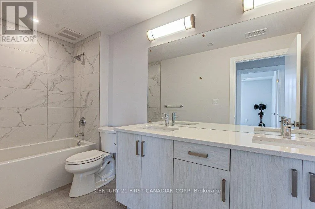 213 - 200 CALLAWAY ROAD, #213