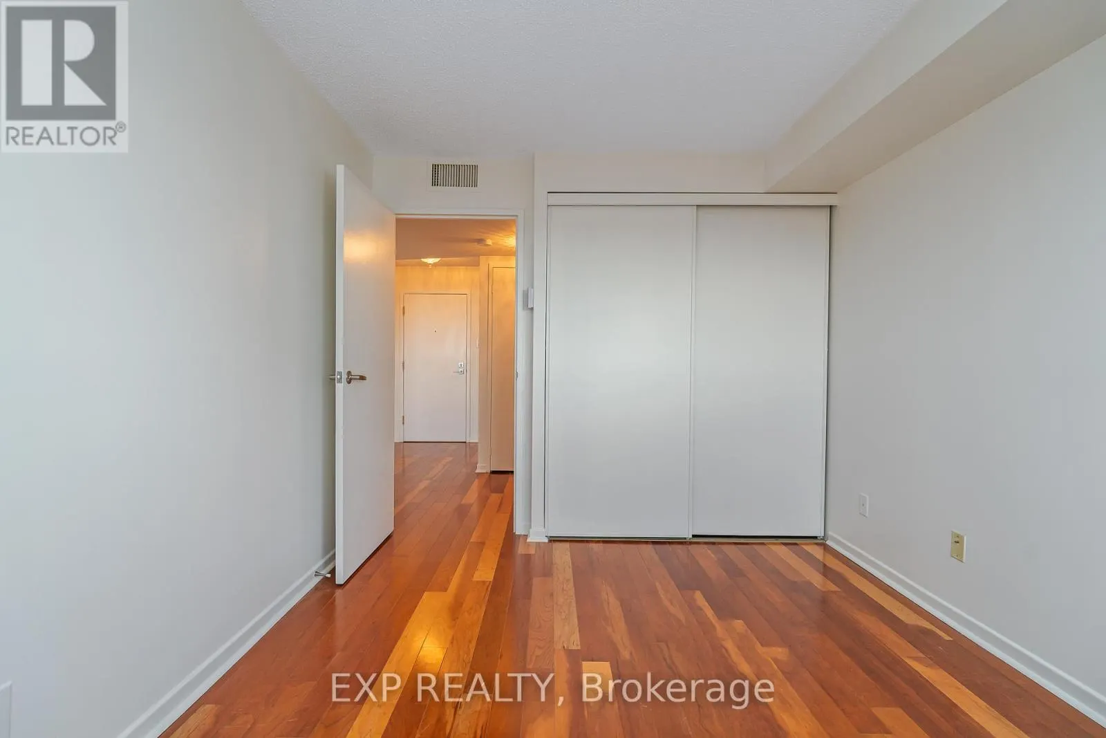 2305 - 1500 RIVERSIDE DRIVE