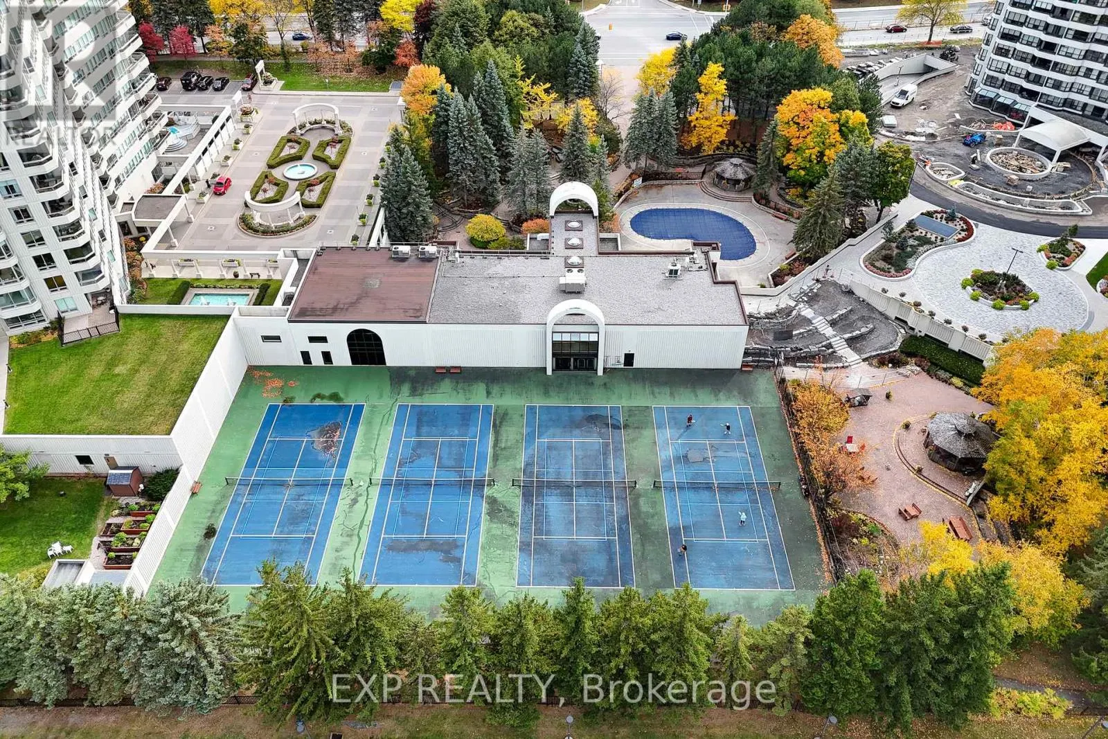 2305 - 1500 RIVERSIDE DRIVE