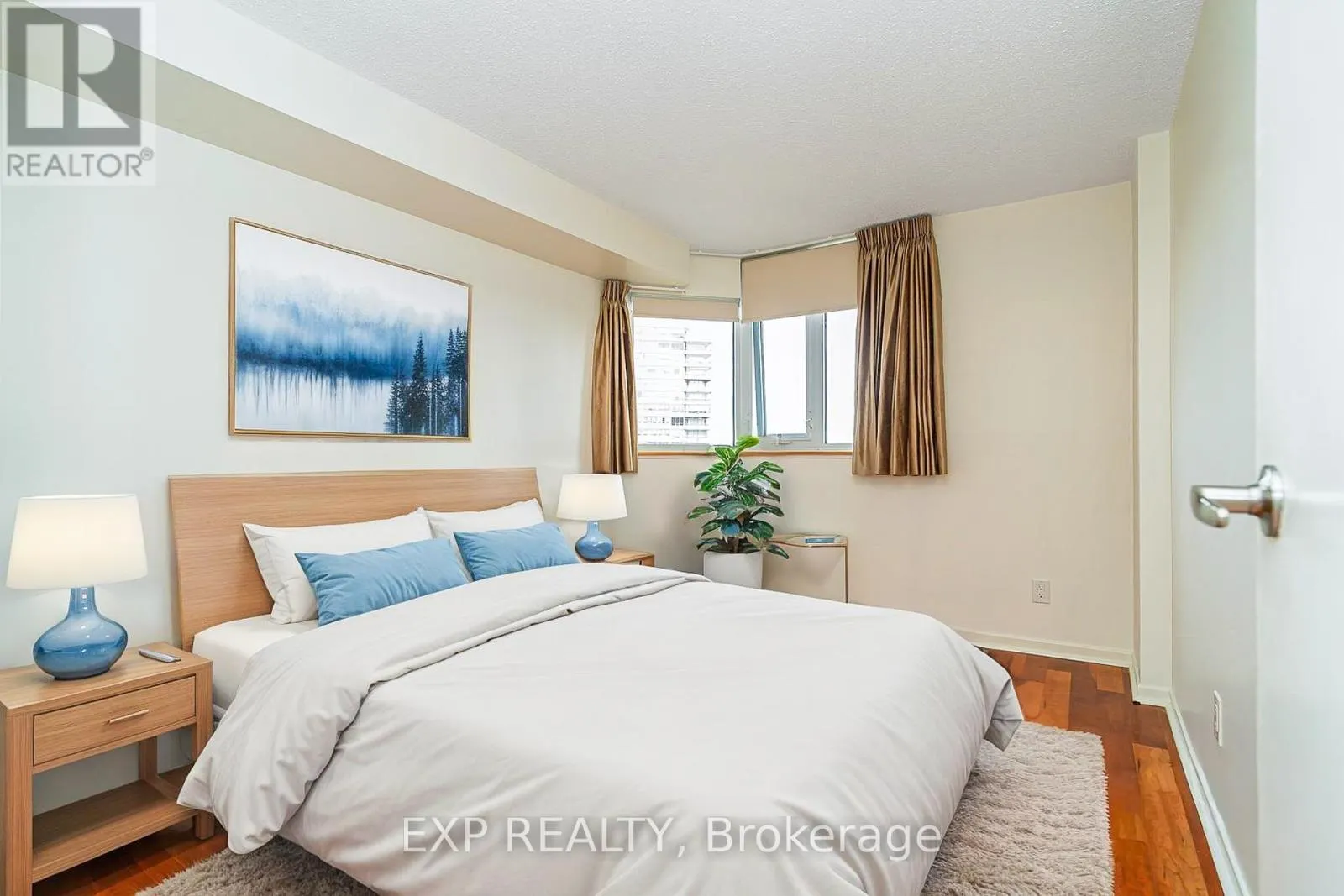 2305 - 1500 RIVERSIDE DRIVE