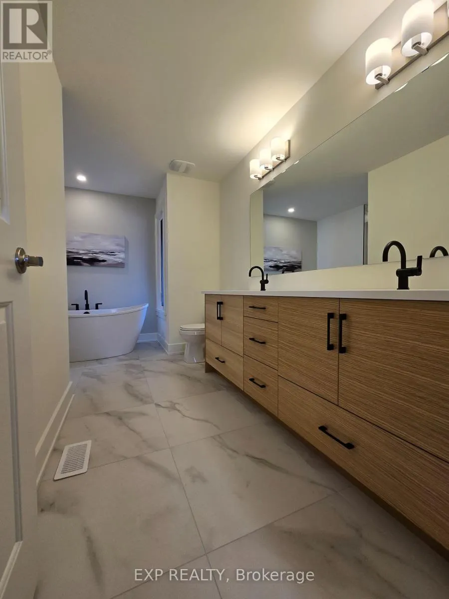 153 CRAIG DUNCAN TERRACE