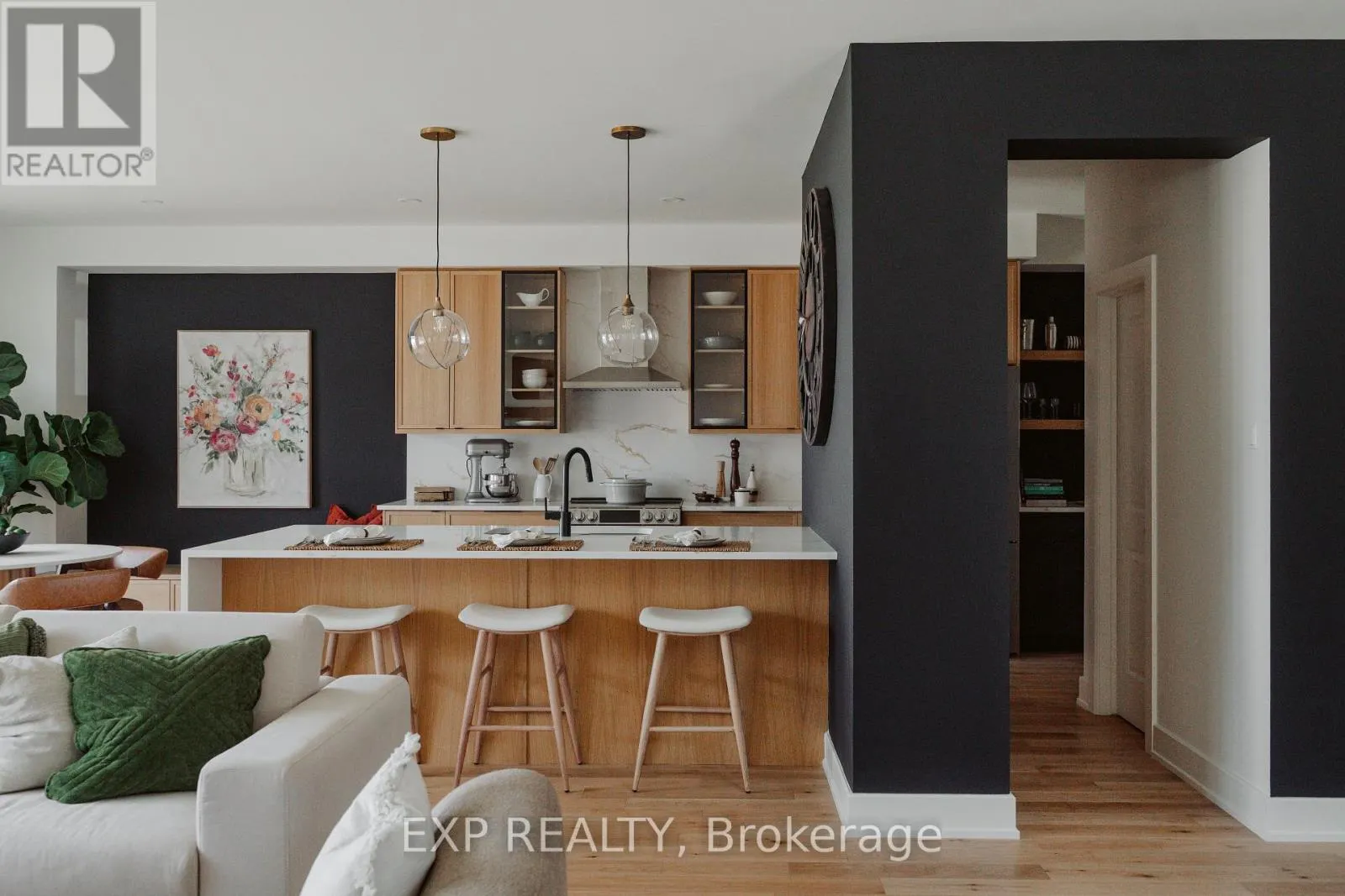 153 CRAIG DUNCAN TERRACE