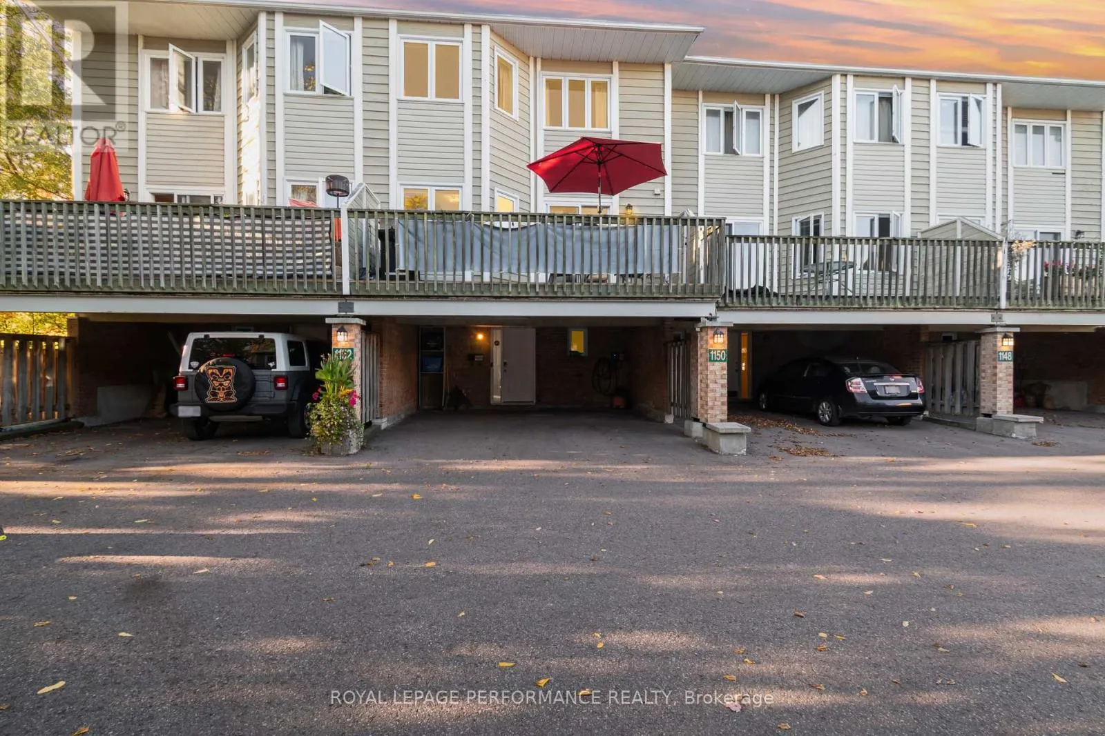 1150 CHIMNEY HILL WAY