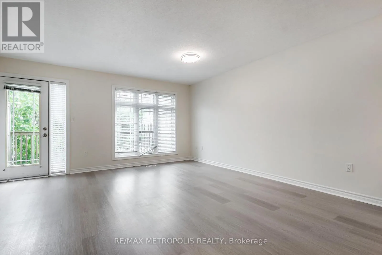 C16 - 619 WILD GINGER AVENUE