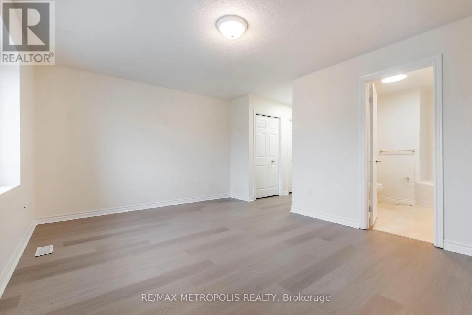 C16 - 619 WILD GINGER AVENUE