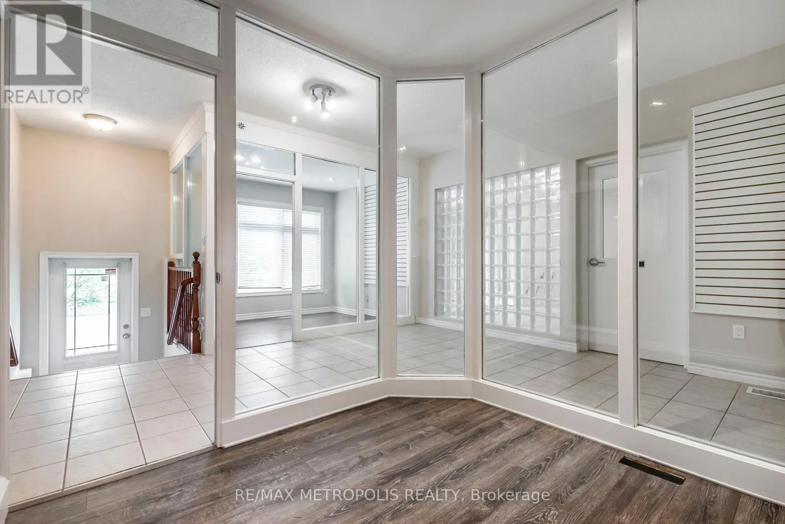 C16 - 619 WILD GINGER AVENUE