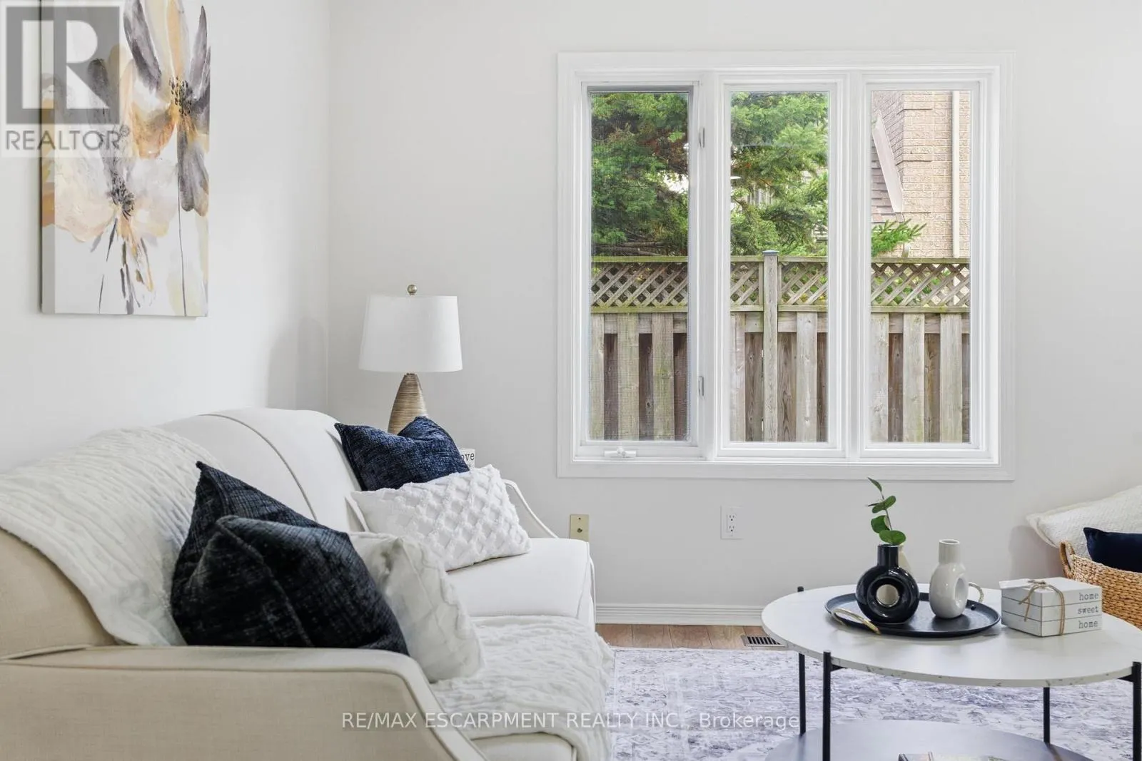 25 - 100 VINEBERG DRIVE