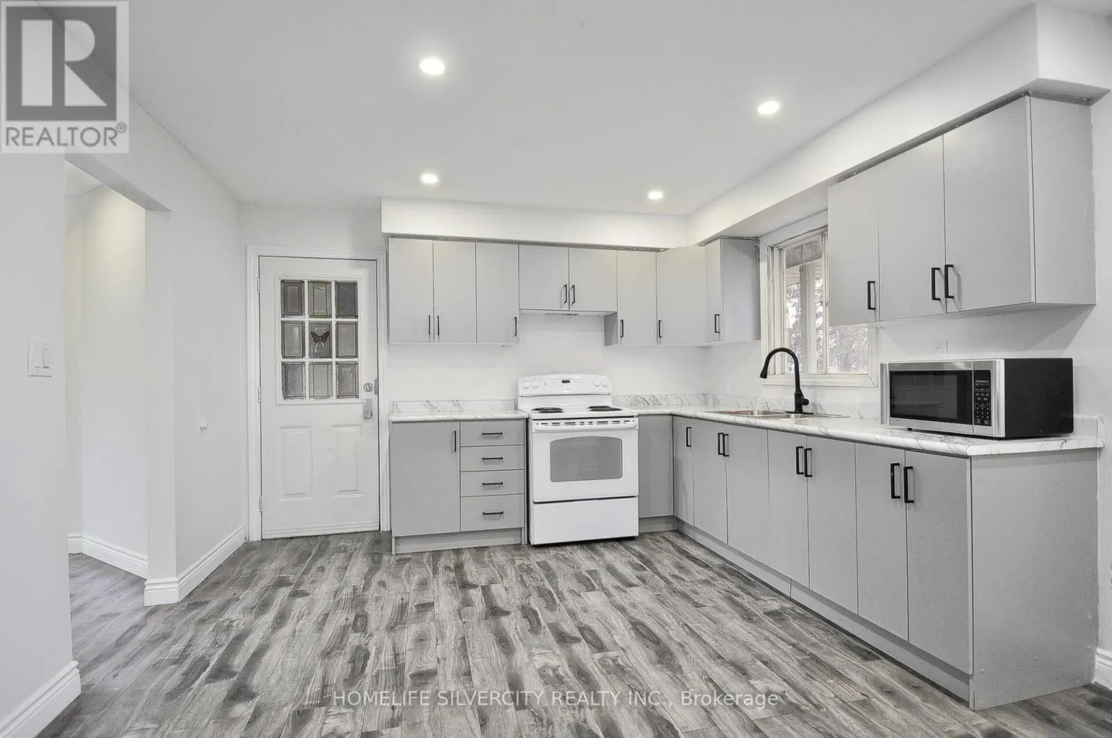 24 SOUR SPRINGS ROAD