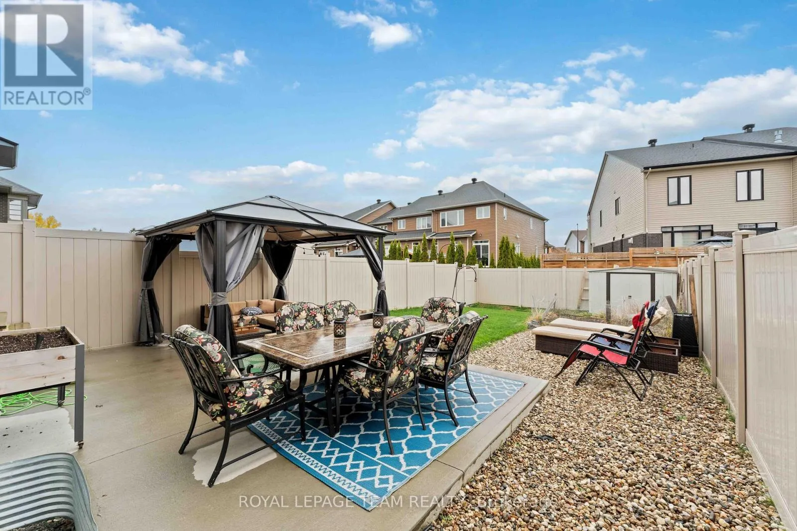 542 BORBRIDGE AVENUE