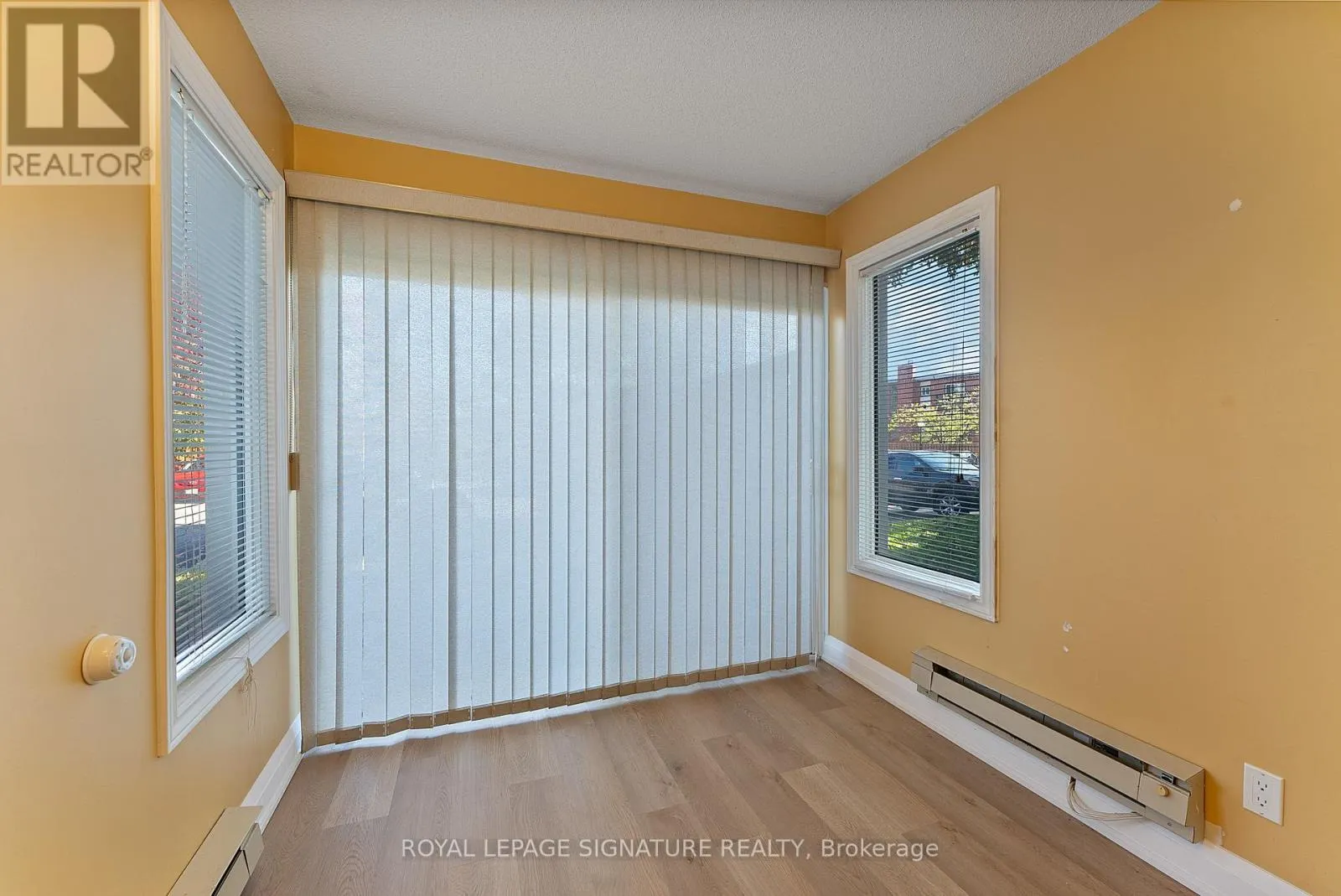 110 - 30 HUGO CRESCENT