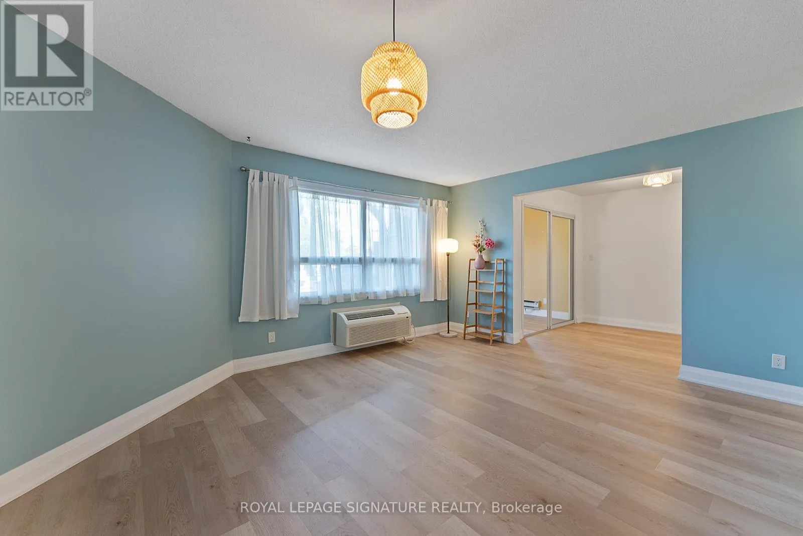 110 - 30 HUGO CRESCENT