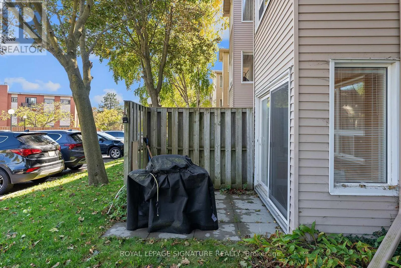 110 - 30 HUGO CRESCENT