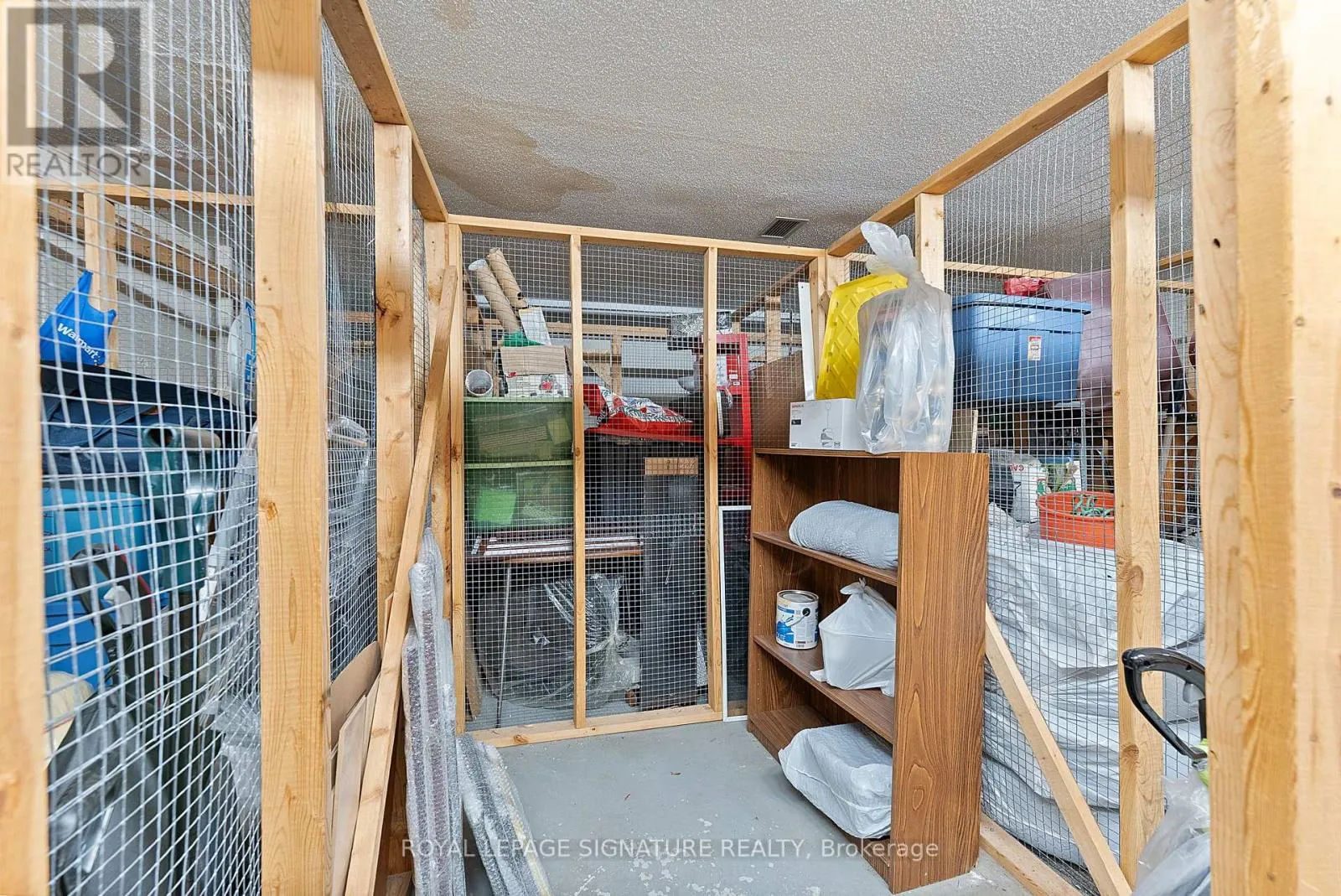 110 - 30 HUGO CRESCENT