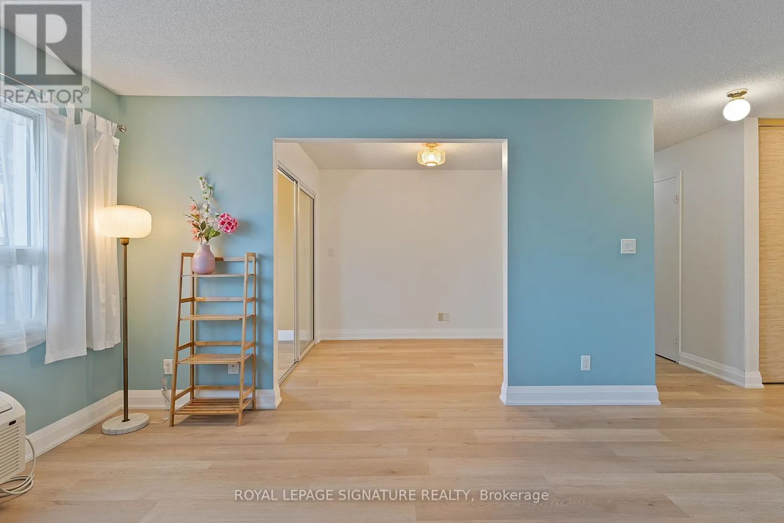 110 - 30 HUGO CRESCENT