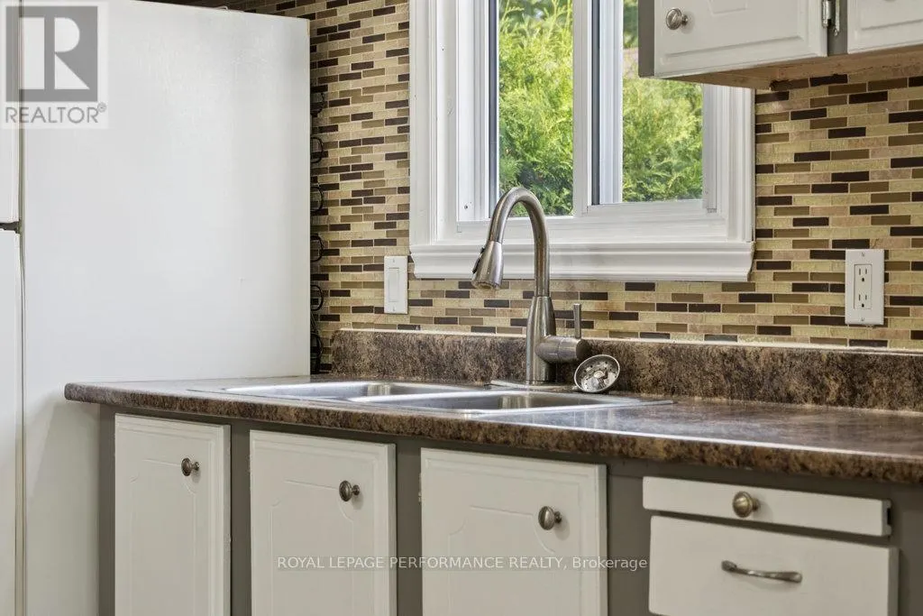 1036 VISTA BARRETT PRIVATE