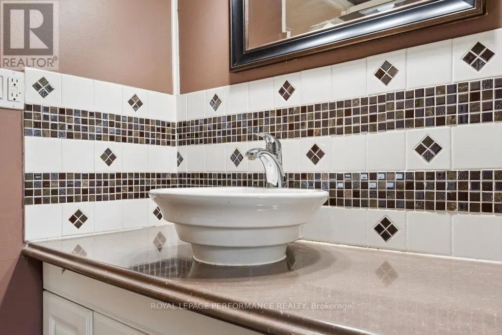 1036 VISTA BARRETT PRIVATE