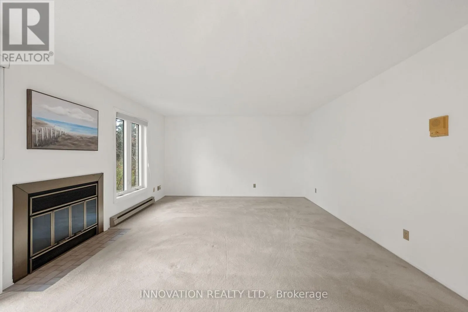 8 - 5 TIMBERVIEW WAY