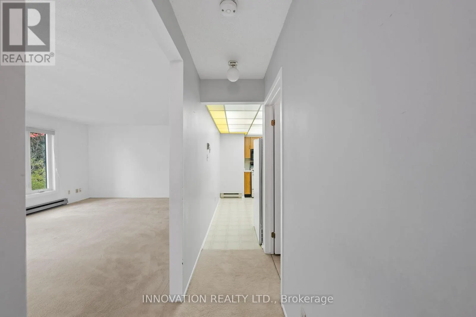 8 - 5 TIMBERVIEW WAY