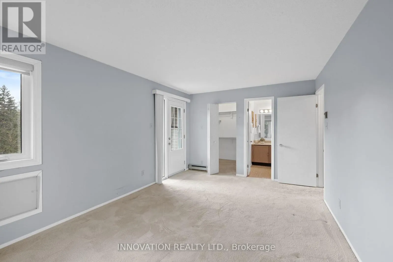 8 - 5 TIMBERVIEW WAY