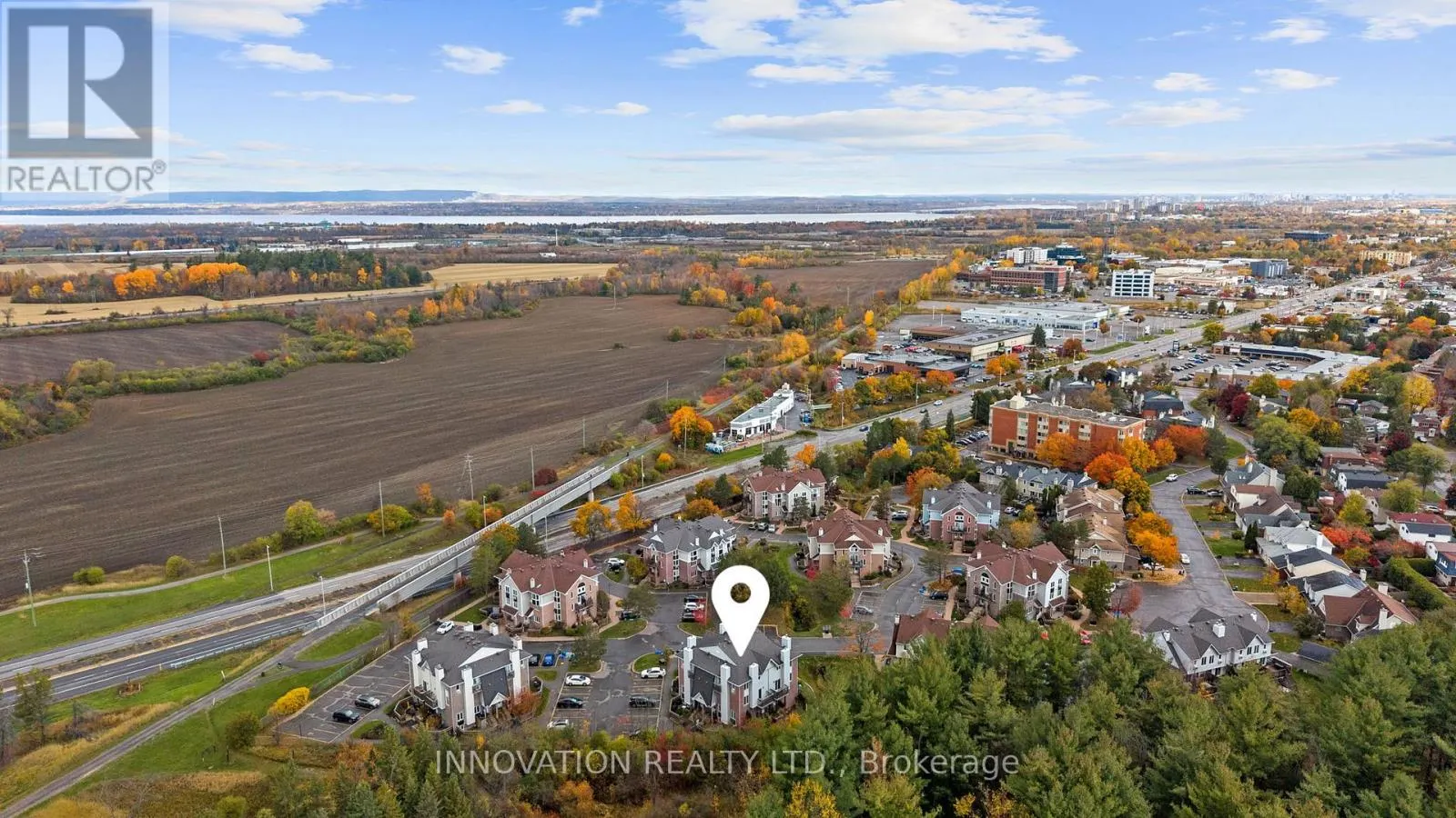 8 - 5 TIMBERVIEW WAY