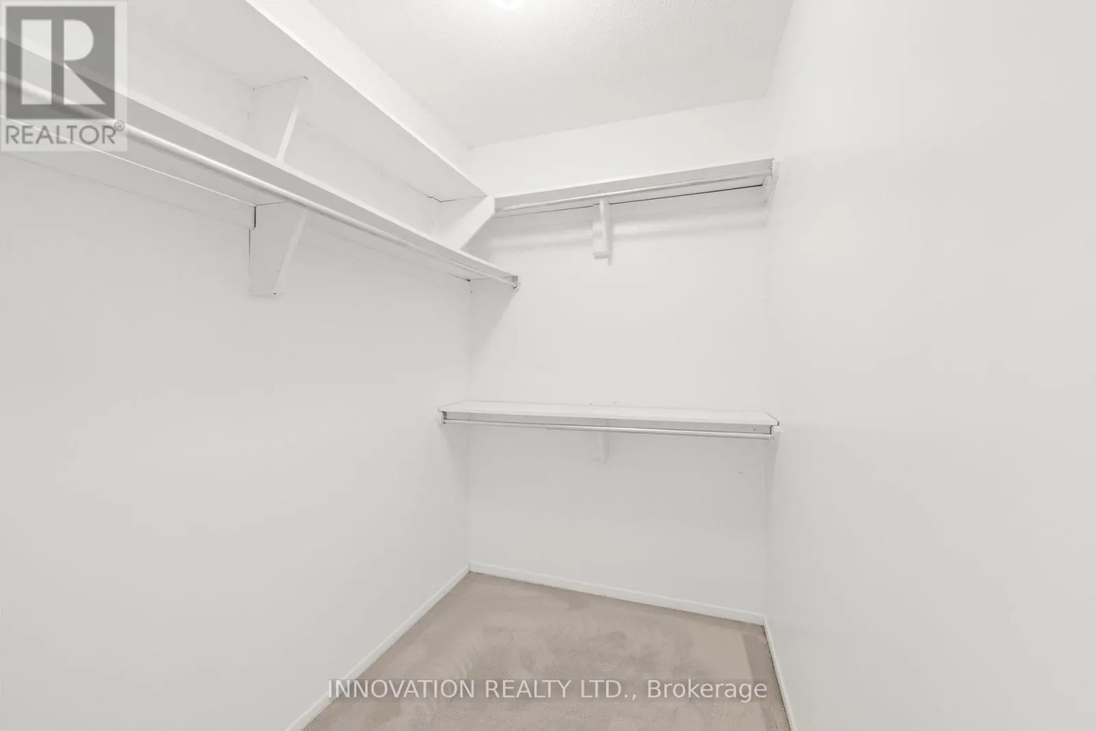 8 - 5 TIMBERVIEW WAY