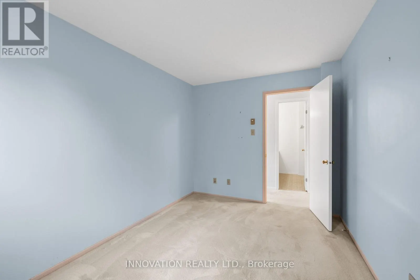 8 - 5 TIMBERVIEW WAY