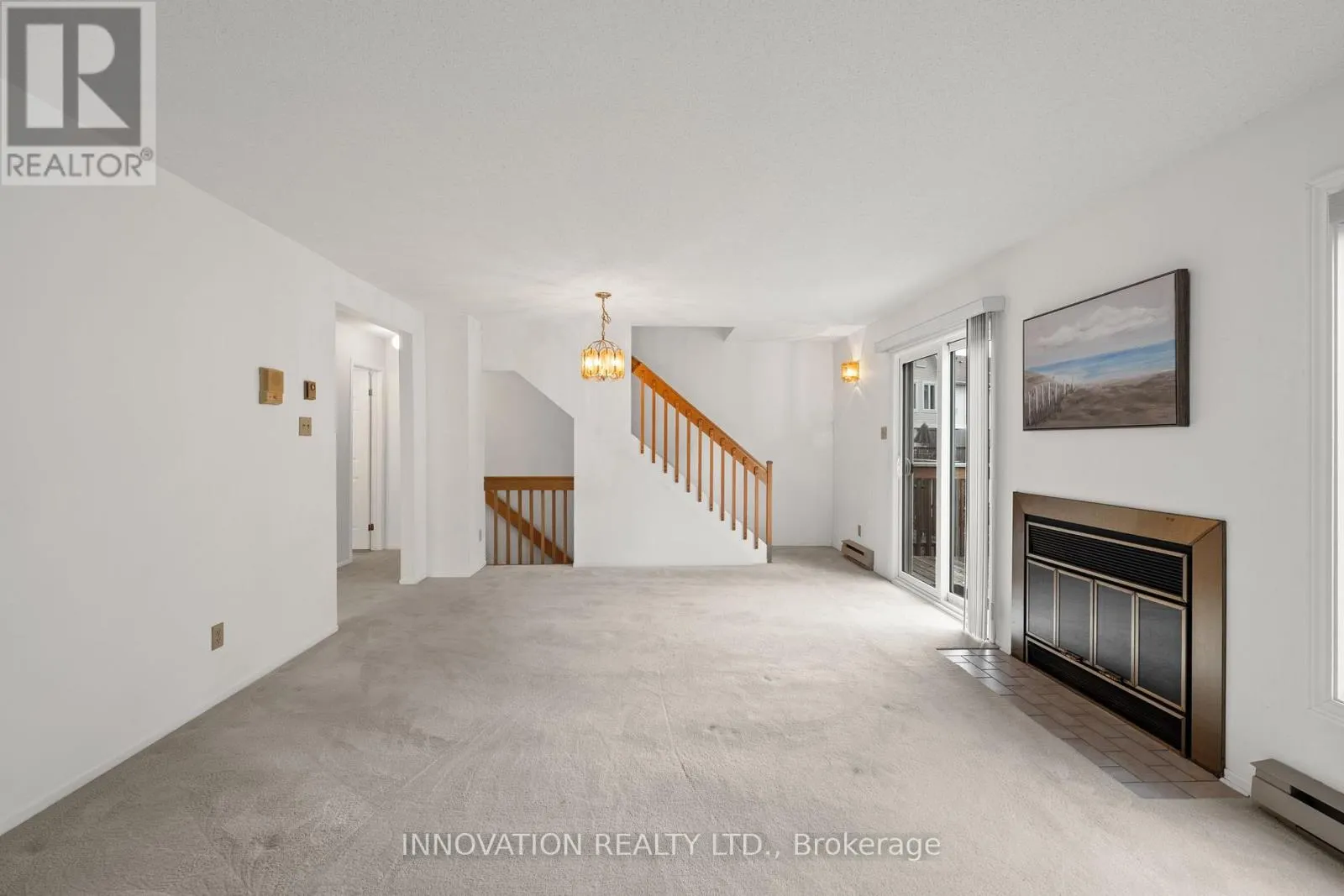 8 - 5 TIMBERVIEW WAY