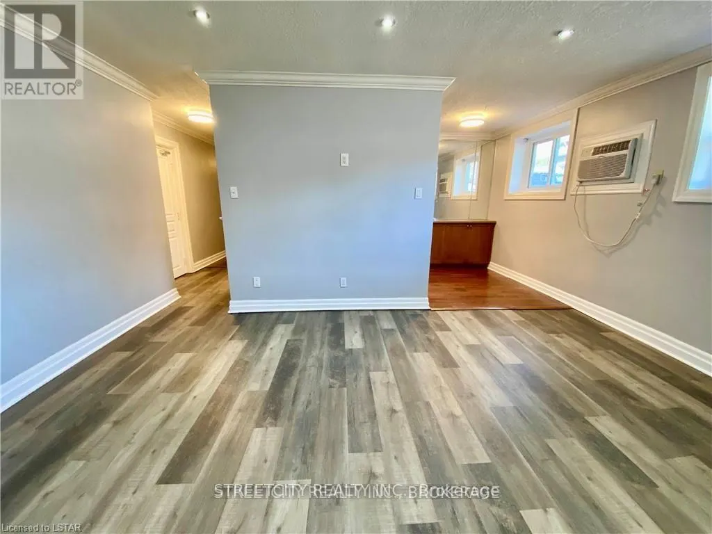 104 - 570 WILLIAM STREET, #104