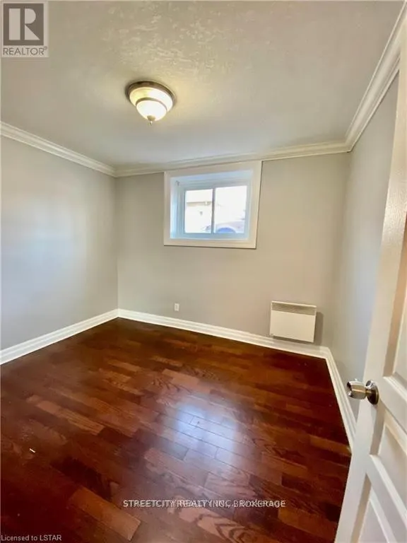 104 - 570 WILLIAM STREET, #104