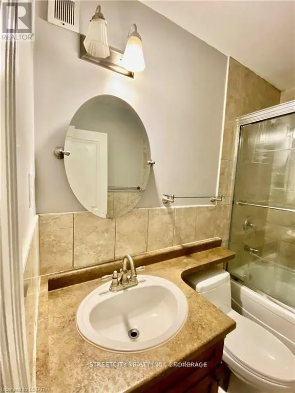 104 - 570 WILLIAM STREET, #104