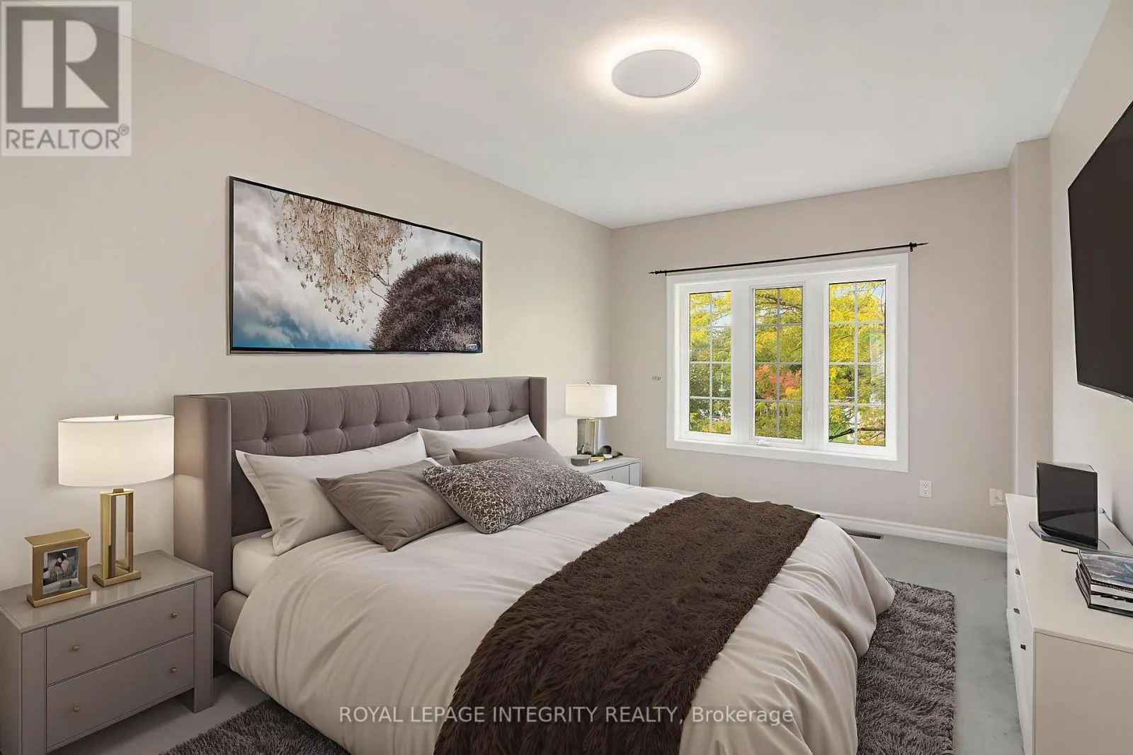 2080 MELETTE CRESCENT