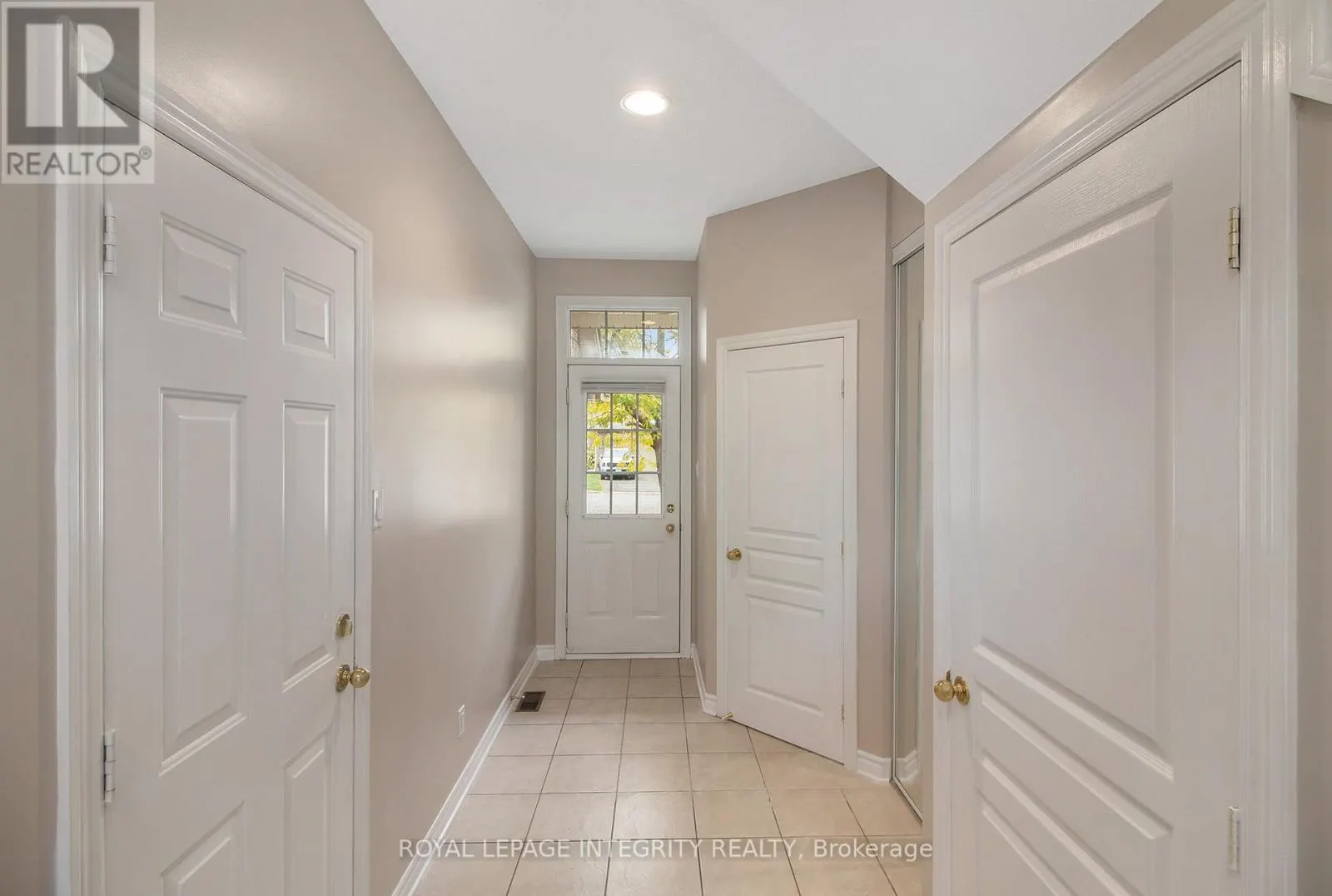 2080 MELETTE CRESCENT