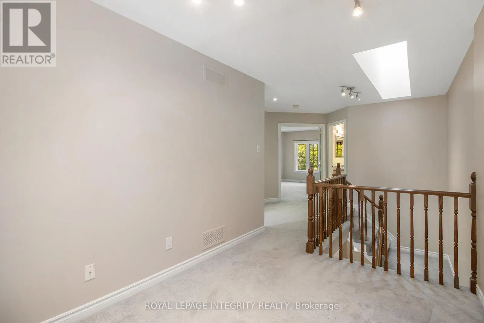 2080 MELETTE CRESCENT