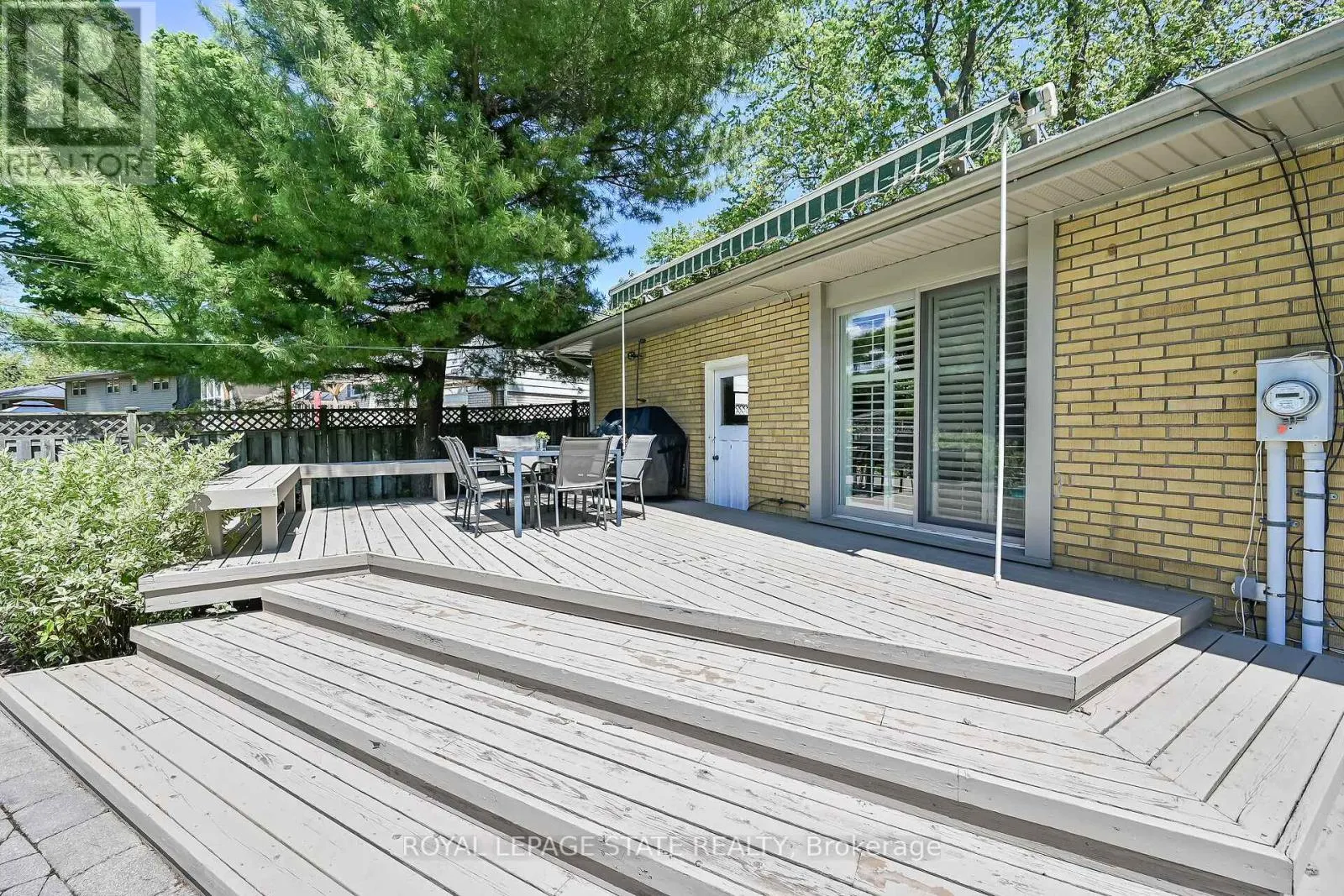 128 ONEIDA BOULEVARD