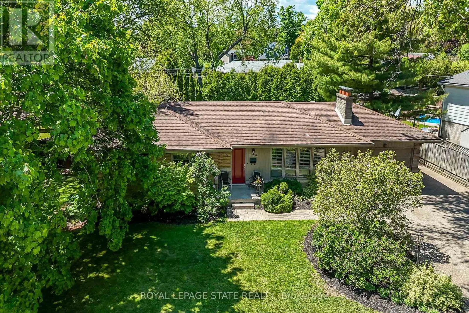 128 ONEIDA BOULEVARD