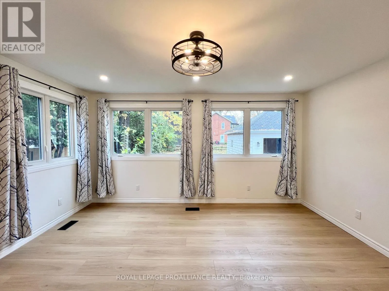 B - 220 FOSTER AVENUE, #B