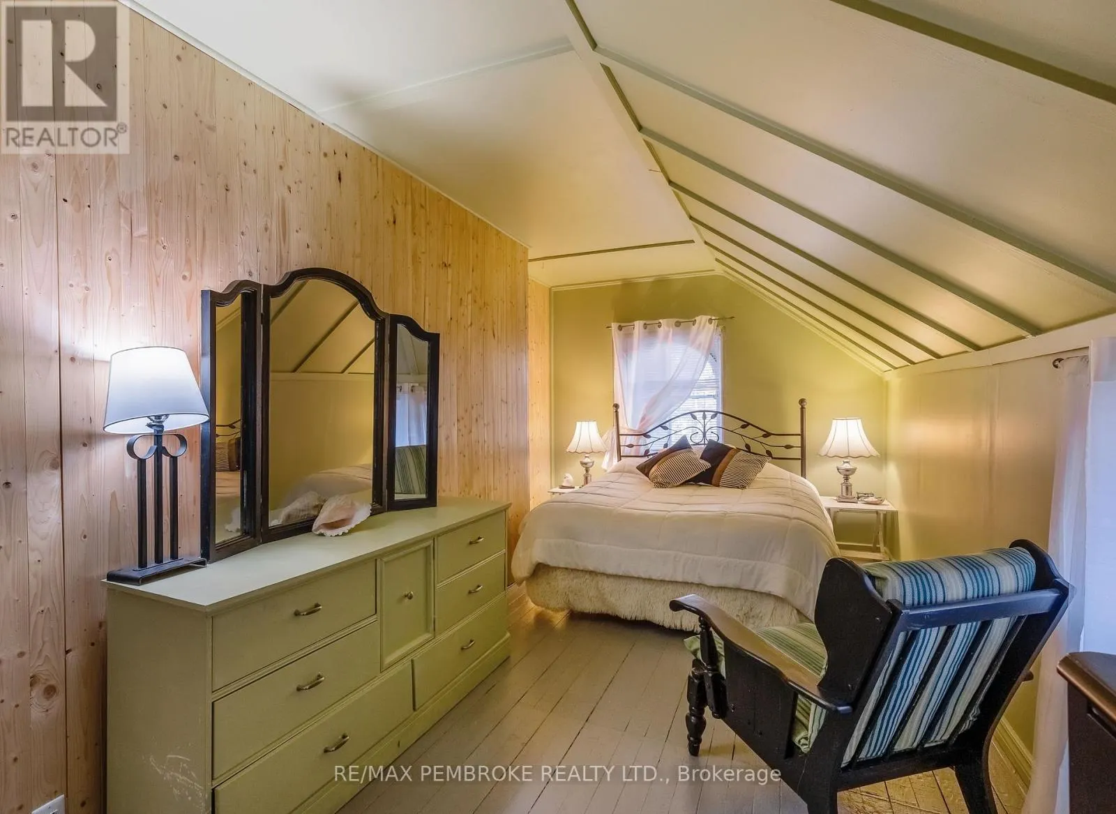 127 ALEXANDRA STREET