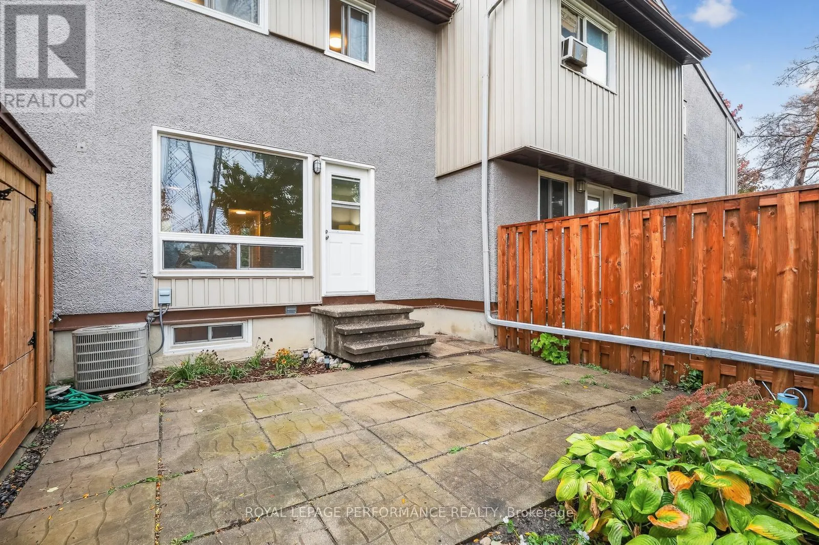 118 - 176 WOODFIELD DRIVE