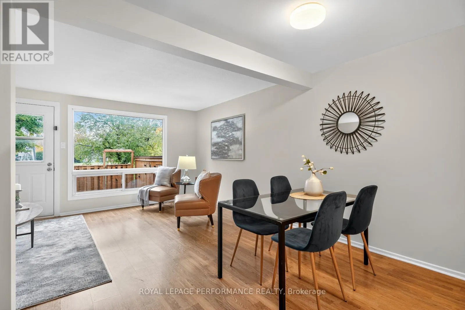 118 - 176 WOODFIELD DRIVE