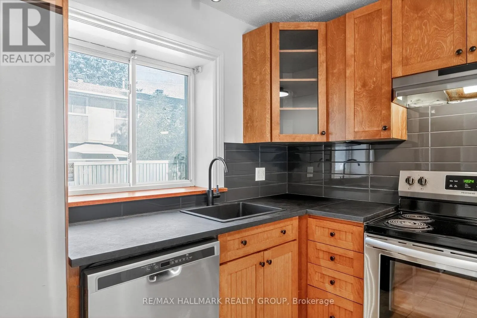 3921C OLD RICHMOND ROAD