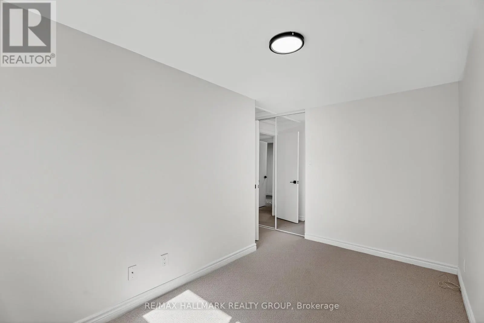 3921C OLD RICHMOND ROAD