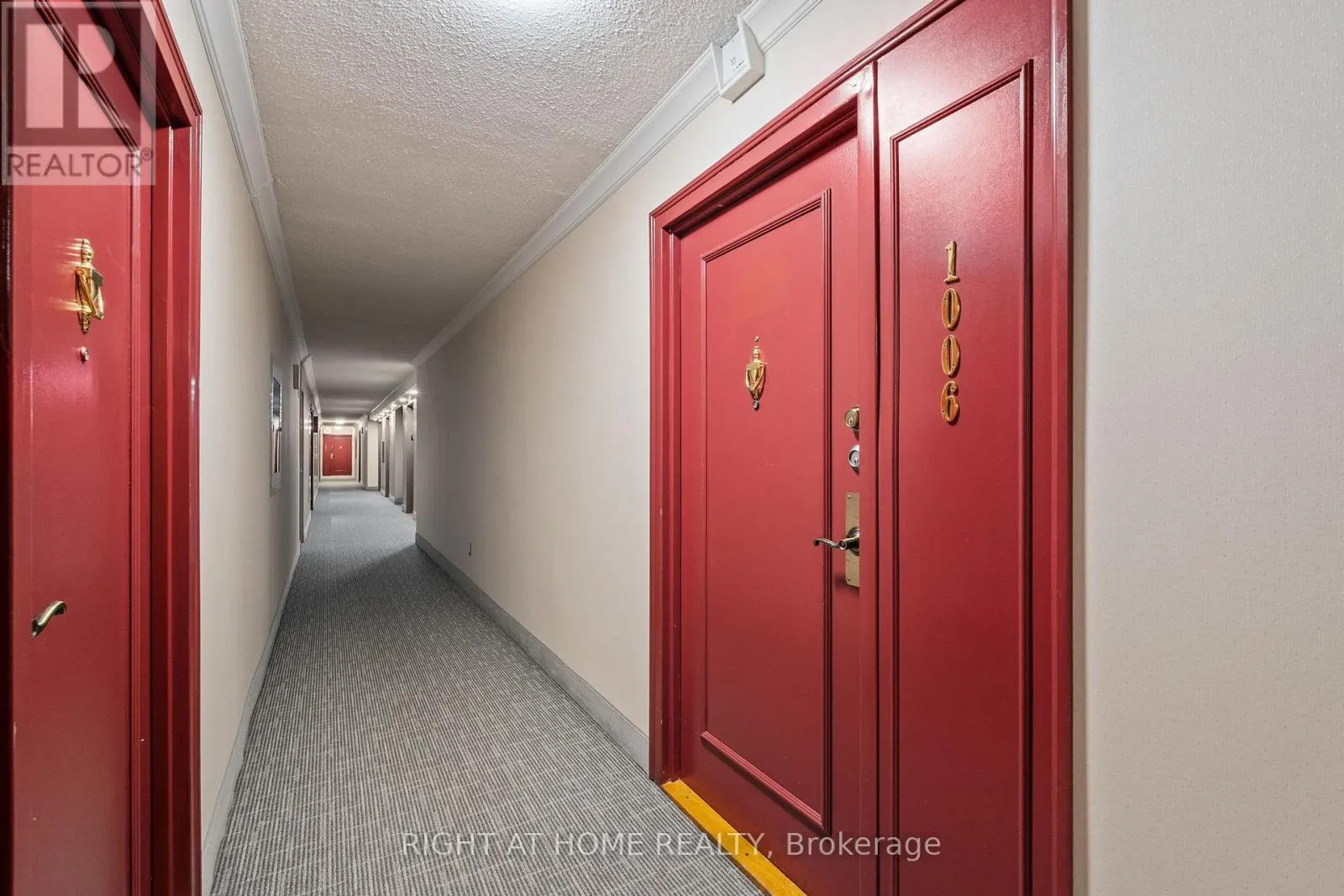 1006 - 1025 RICHMOND ROAD