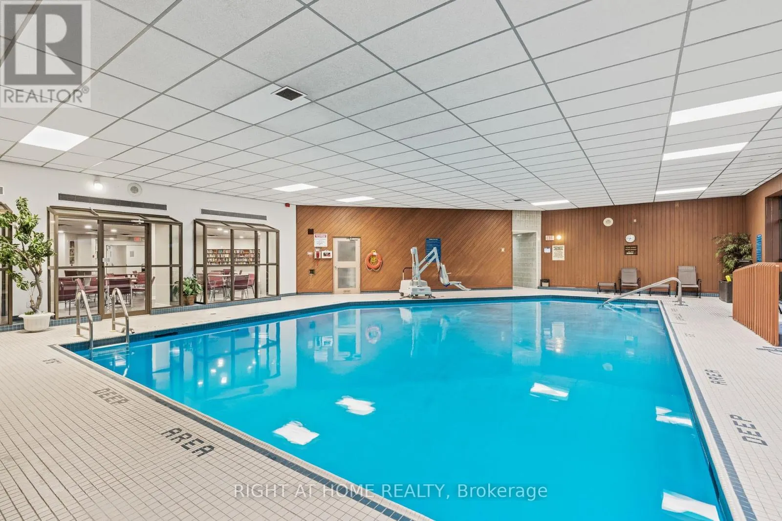 1006 - 1025 RICHMOND ROAD