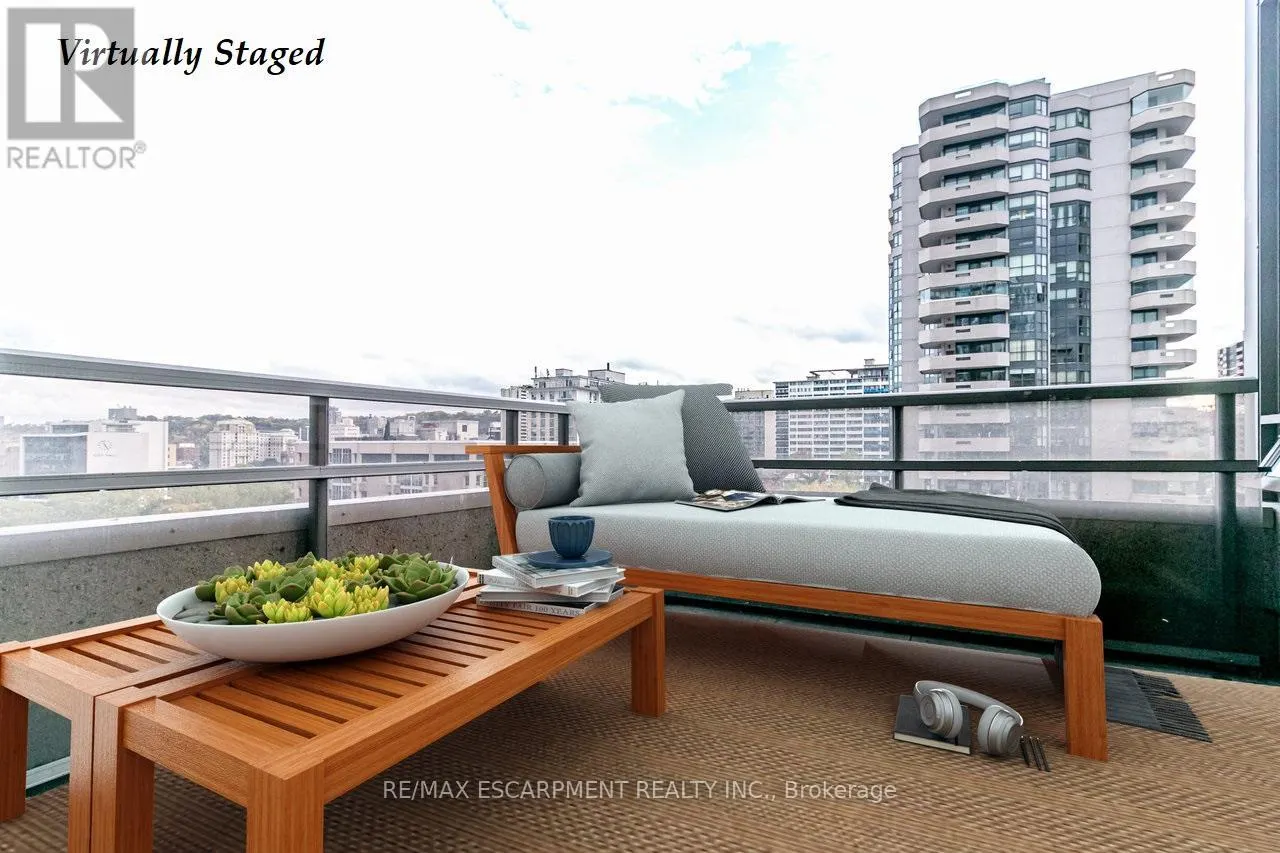 801 - 150 MAIN STREET W