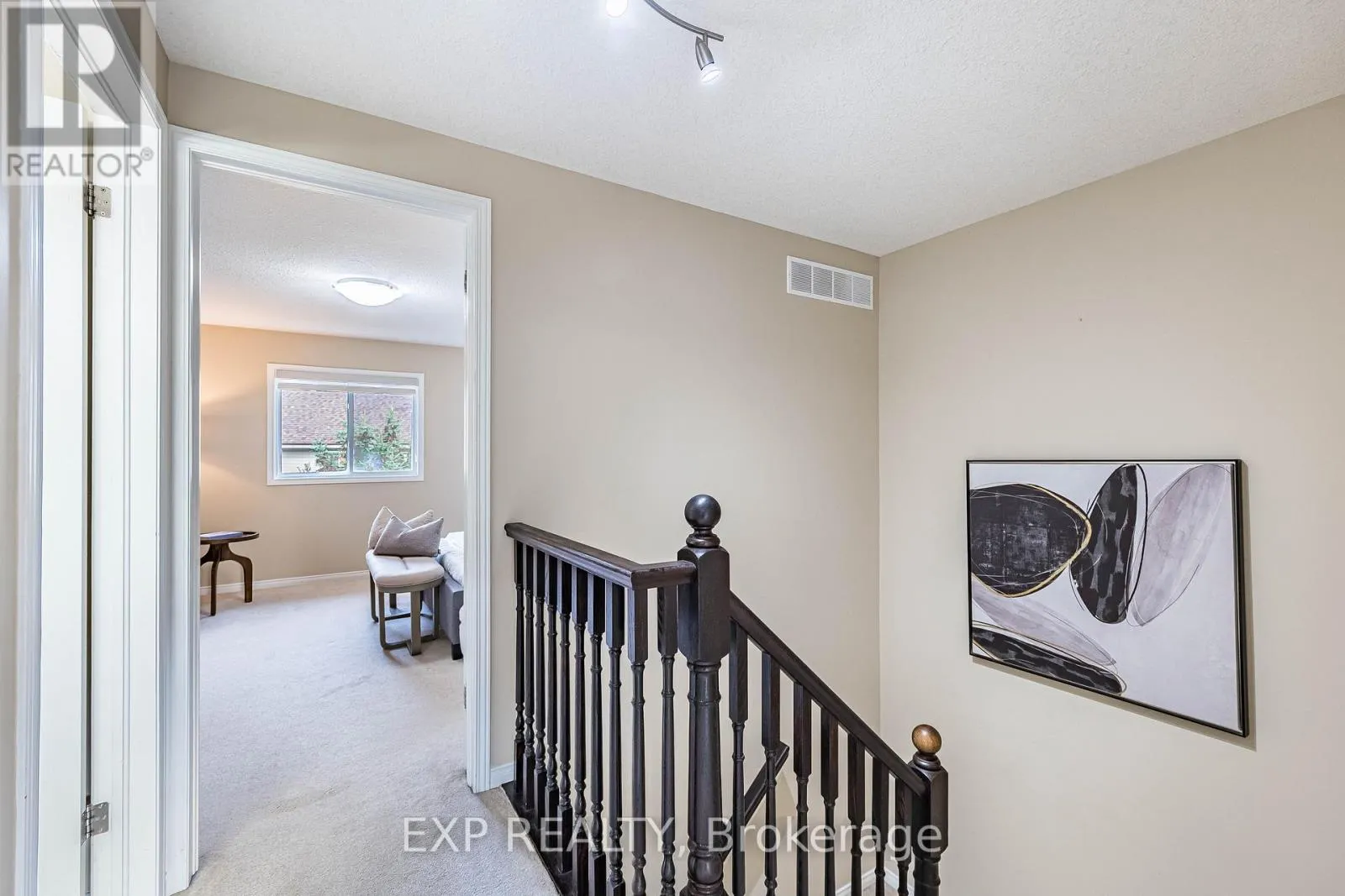 1 - 42 FALLOWFIELD DRIVE