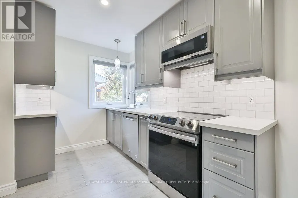 UPPER - 47 CASTLEFIELD DRIVE