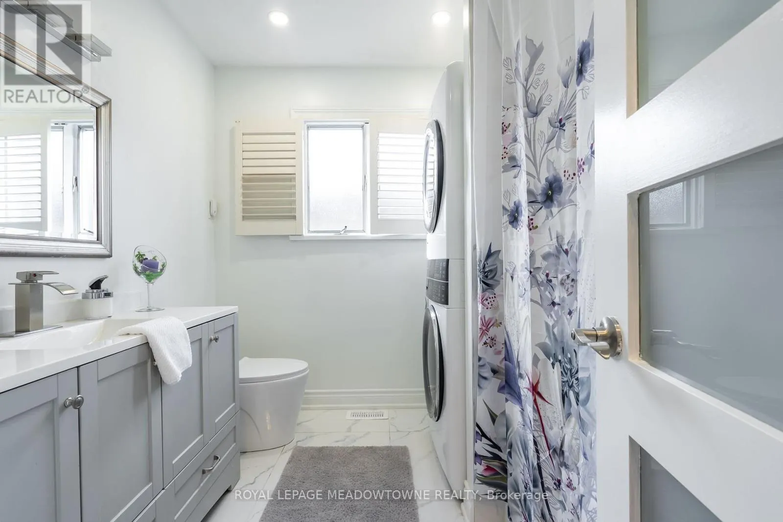 6256 BALMORAL AVENUE