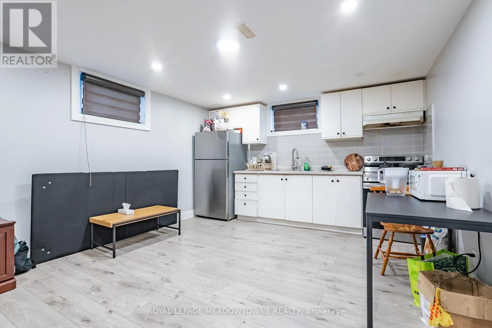 6256 BALMORAL AVENUE